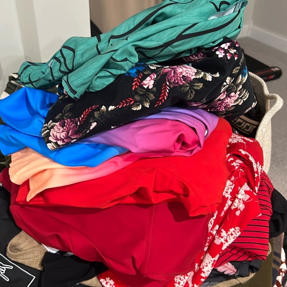 BUNDLE DEAL!!! Size 22 - 24; and a few XXL’s